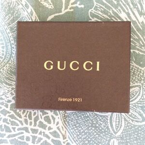 GUCCI? Gift Box.